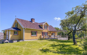 Beautiful home in Varberg with WiFi and 4 Bedrooms, Varberg
